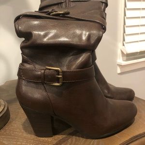 Apt 9 brown boots